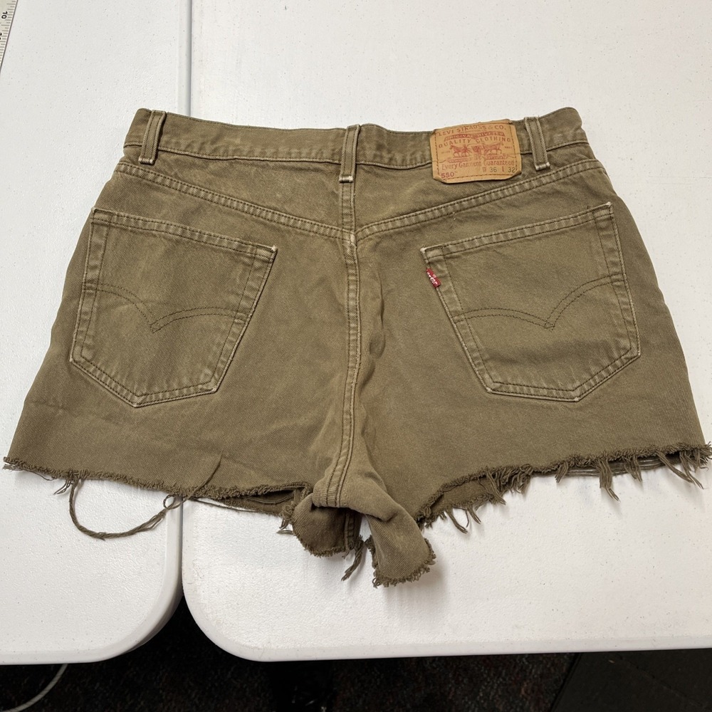 Vintage Levis 550 Denim Shorts Brown DIY Cut Off Jean Size 36 3" Y2K Festival - Picture 9 of 13